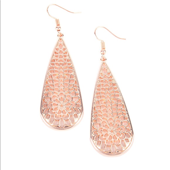 Posy Pasture - Rose Gold Lightweight Earrings